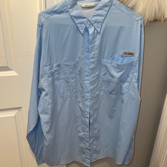 Columbia Men's Sky Blue Casual Button Down Shirt - Picture 1 of 1